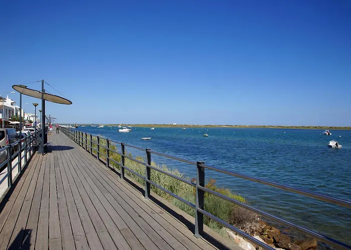 Vasco Da Gama Apartment, Costa De *