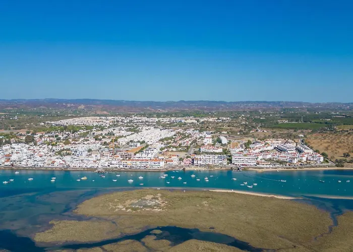 Vasco Da Gama Apartment, Costa De *
